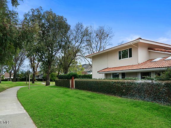 4th image of 31900 Lyndbrook Ct