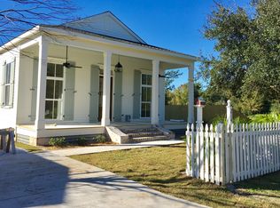 214 Citizen St, Bay St Louis, MS 39520
