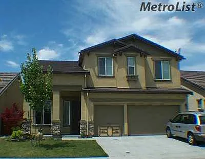 602 Tomies Oakwood Pl photo 1