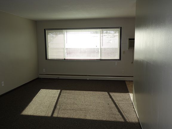 5th image of 7134 Cedar Ave S APT 19