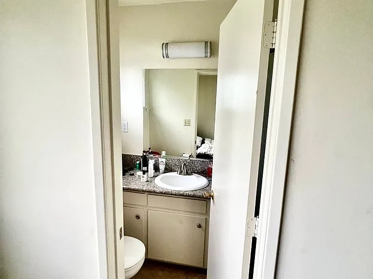 7529 Lexington Ave #1A — Photo 5