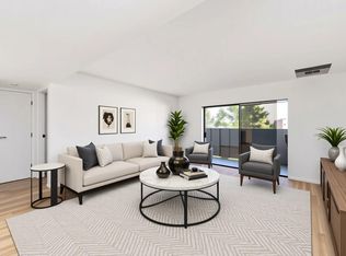 3015 Walnut Bend Ln APT 31, Houston, TX 77042