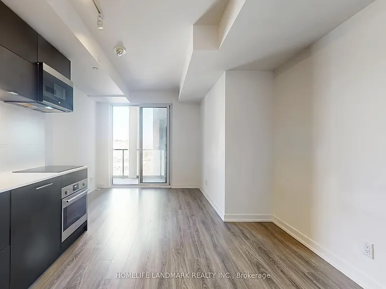 20 Edward St #1419 — Photo 9