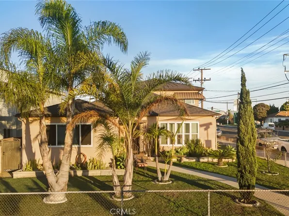 11992 Oxford Ave, Hawthorne, CA 90250