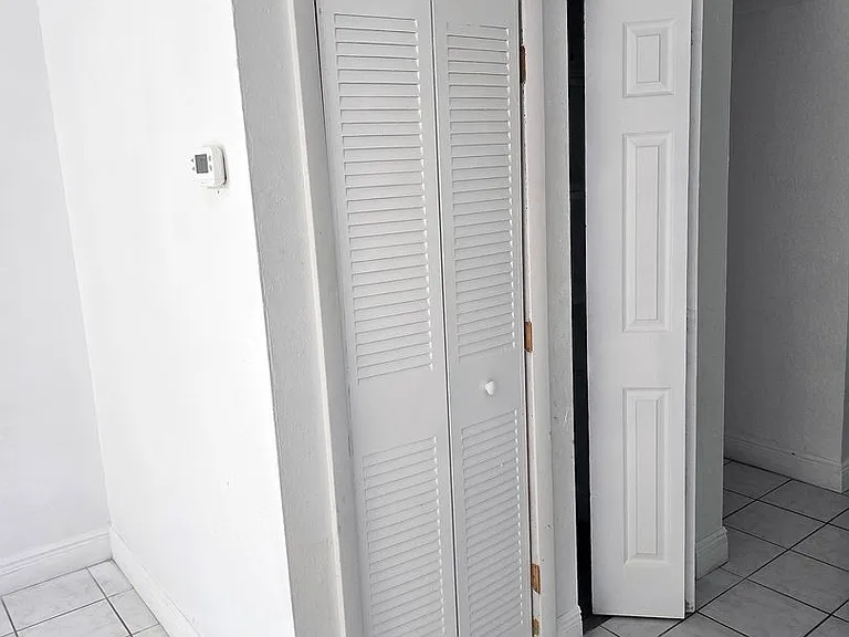 3904 Coronation Ct #402 — Photo 11