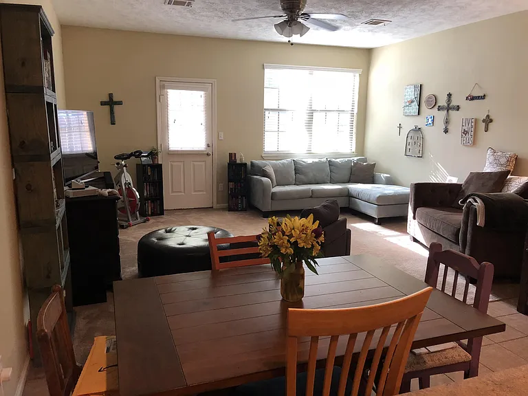 21387 W Wallis Dr #B — Photo 3