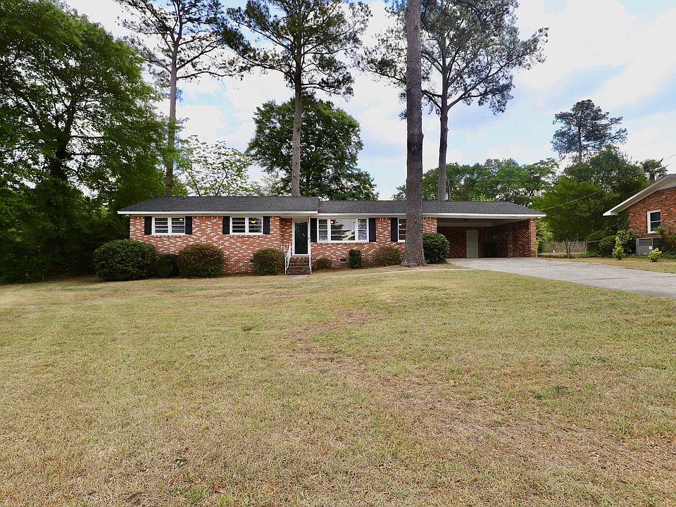 1st image of 1912 Dominion Dr