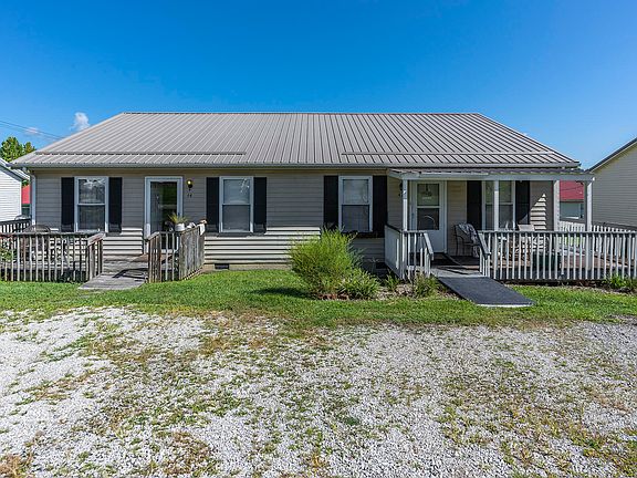 5th image of 11-13 Miller Dr #58