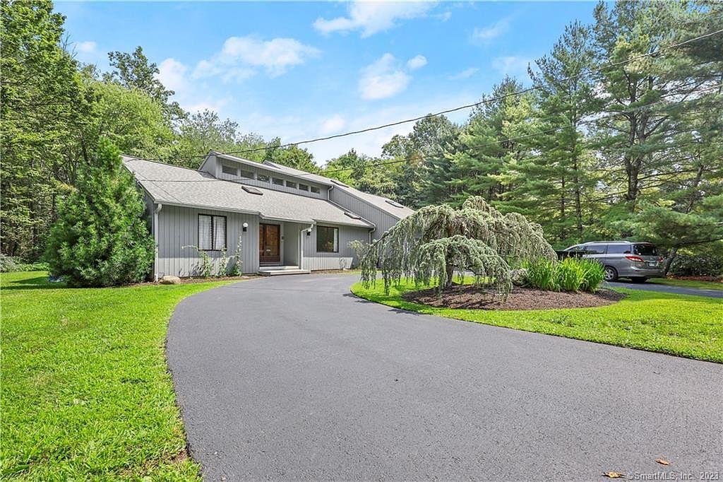 150 Alexandra Dr, Stratford, CT 06614 Zillow