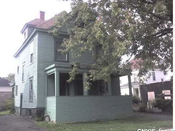 310 Rich St, Syracuse, NY 13207