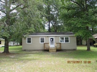 908 Hildebrand Dr, Bonneau, SC 29431