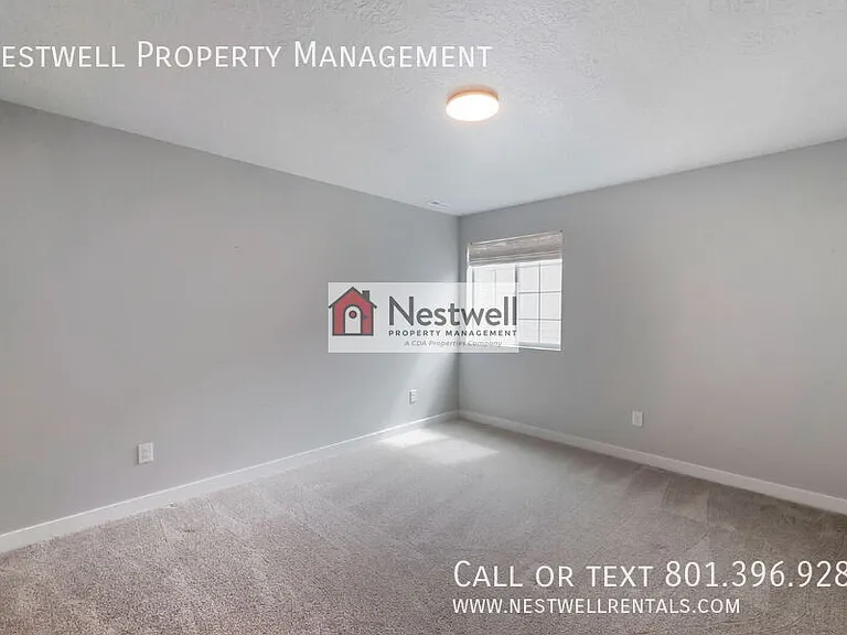 4954 W Evergreen Ln — Photo 17