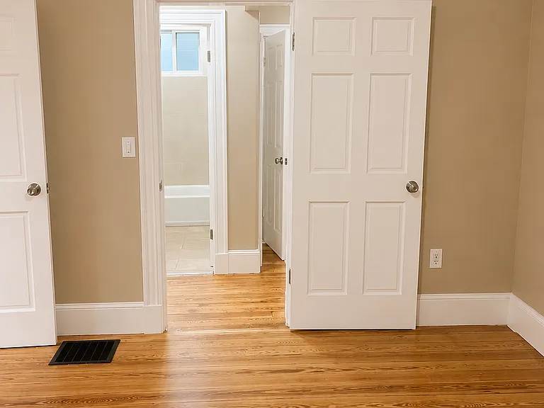36 Termine Ave #1 — Photo 6