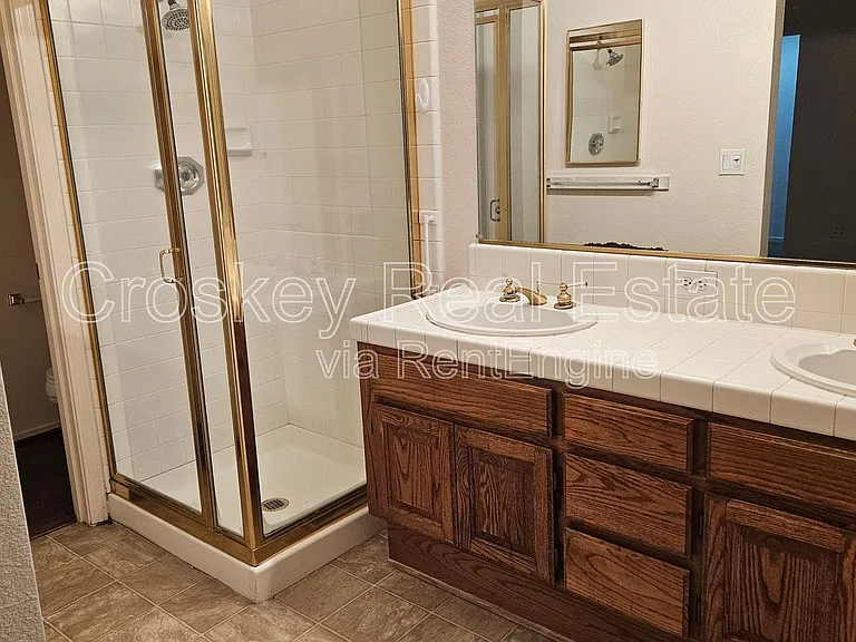 1952 Kettle Rock Ct — Photo 10