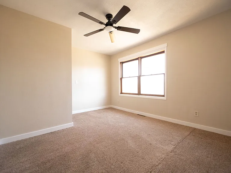 213 Neosho St #D — Photo 4