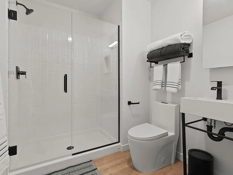 The Oslo Apartments — Photo 23