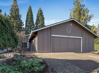 3097 Twin Oak Pl NW, Salem, OR 97304