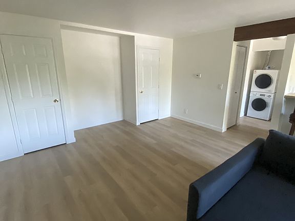 Bed nook and two closets