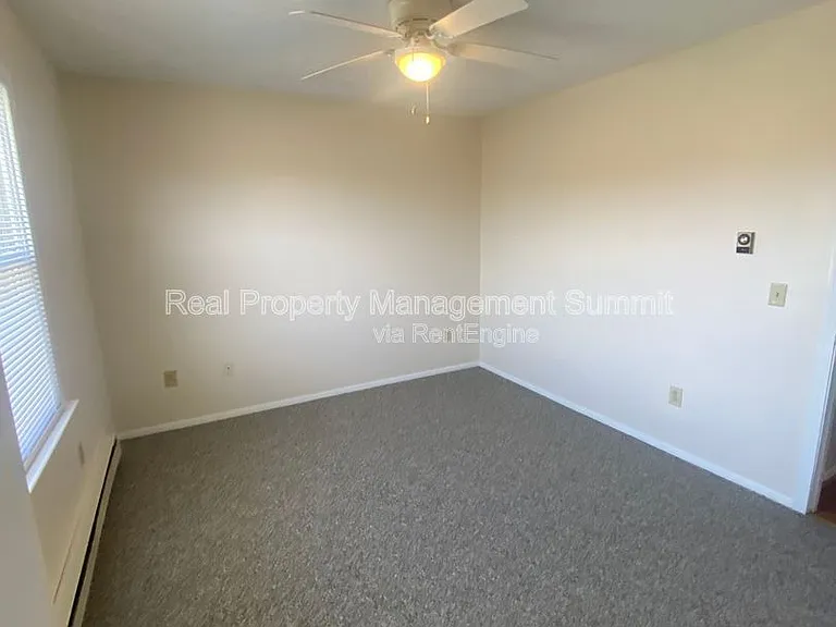 457 Steeles Fort Rd #10 — Photo 7
