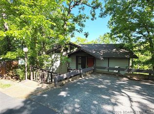 299 Moongate Dr, Osage Beach, MO 65065