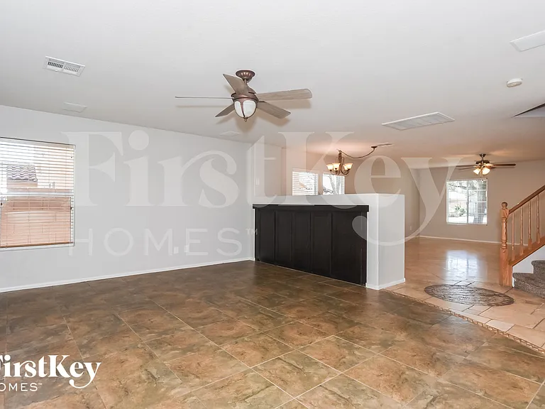 5048 Indigo Gorge Ave — Photo 6