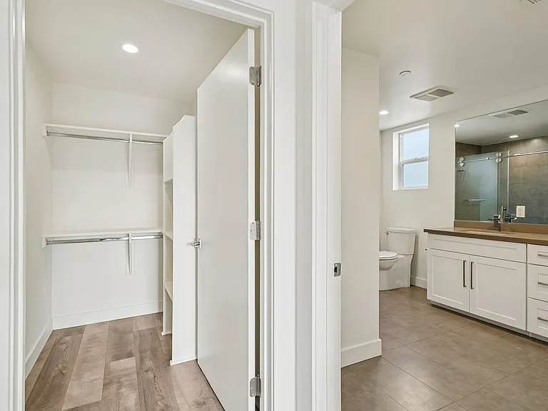 12905 Landale Street — Photo 13
