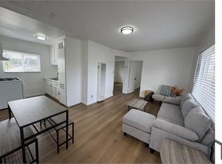 213 W 88th St #211, Los Angeles, CA 90003