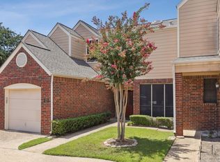 205 Cimarron Trl APT 2, Irving, TX 75063