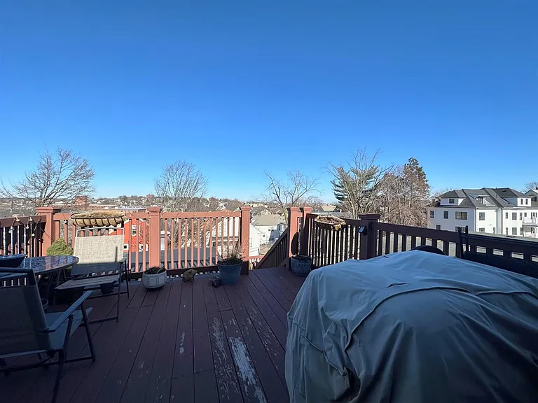 145 Highland Ave #2 — Photo 16