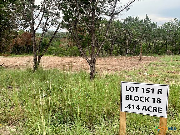 3rd image of 807 Stagecoach Trl