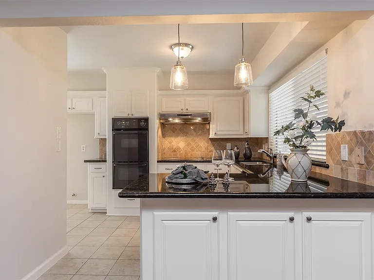 46 N Deerfoot Cir — Photo 8