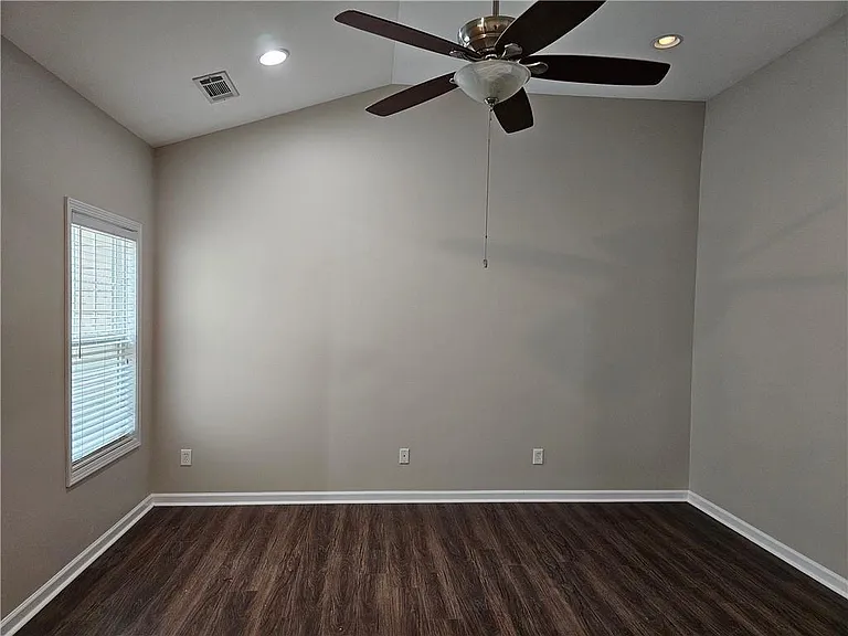 4885 Hastings Ter — Photo 17