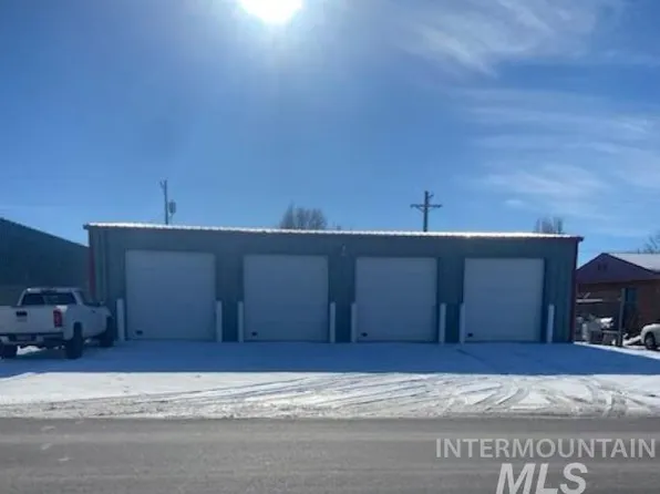 245 W 5th St N, Burley, ID 83318