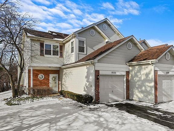 2nd image of 1572 Darien Lake Dr