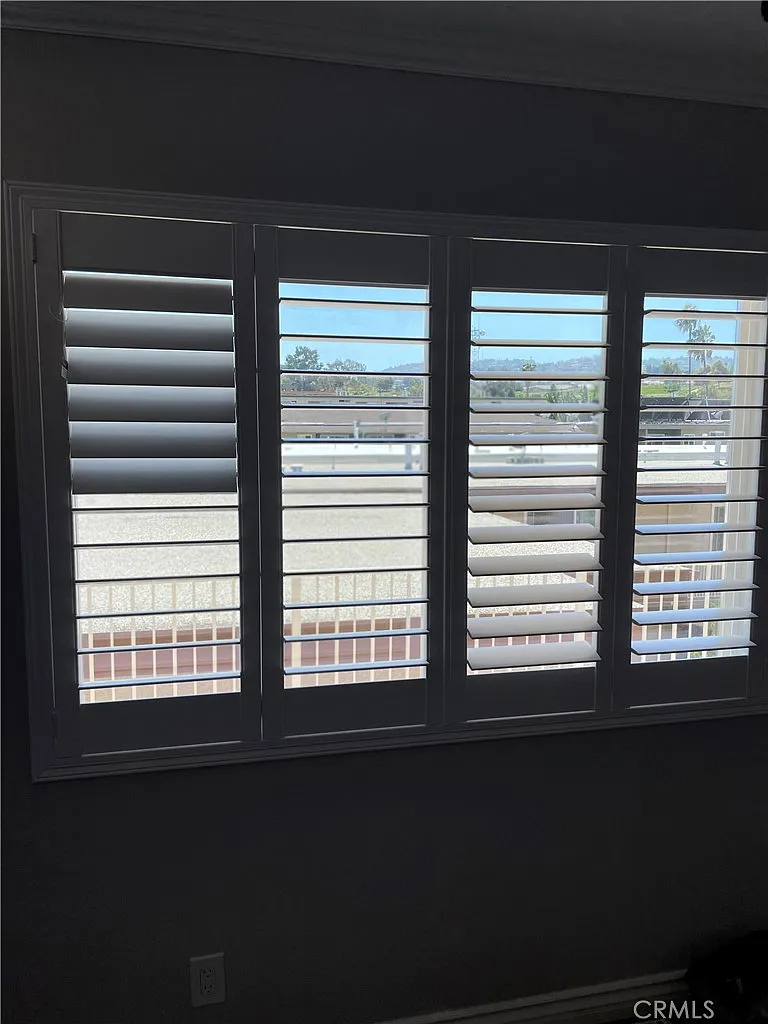 2 bed, 810 sqft, $2,400 — Photo 4
