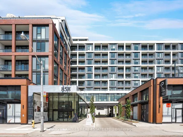 858 Dupont St #Penthouse 37, Toronto, ON M6G 0C1