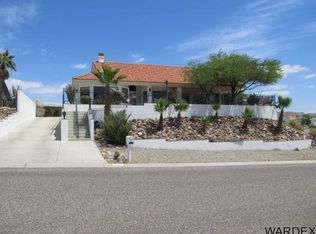806 Park Crest Dr, Bullhead City, AZ 86429