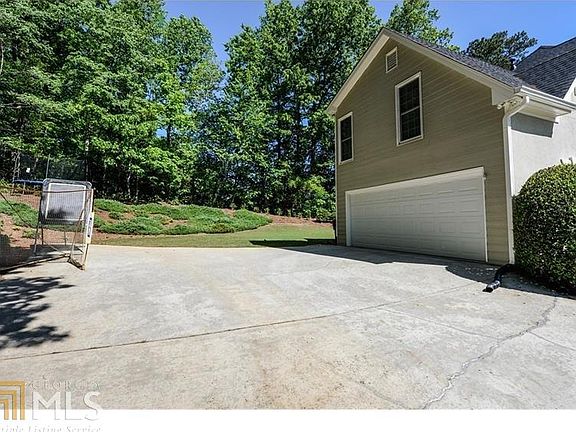 2nd image of 1226 Camden Hunt Dr