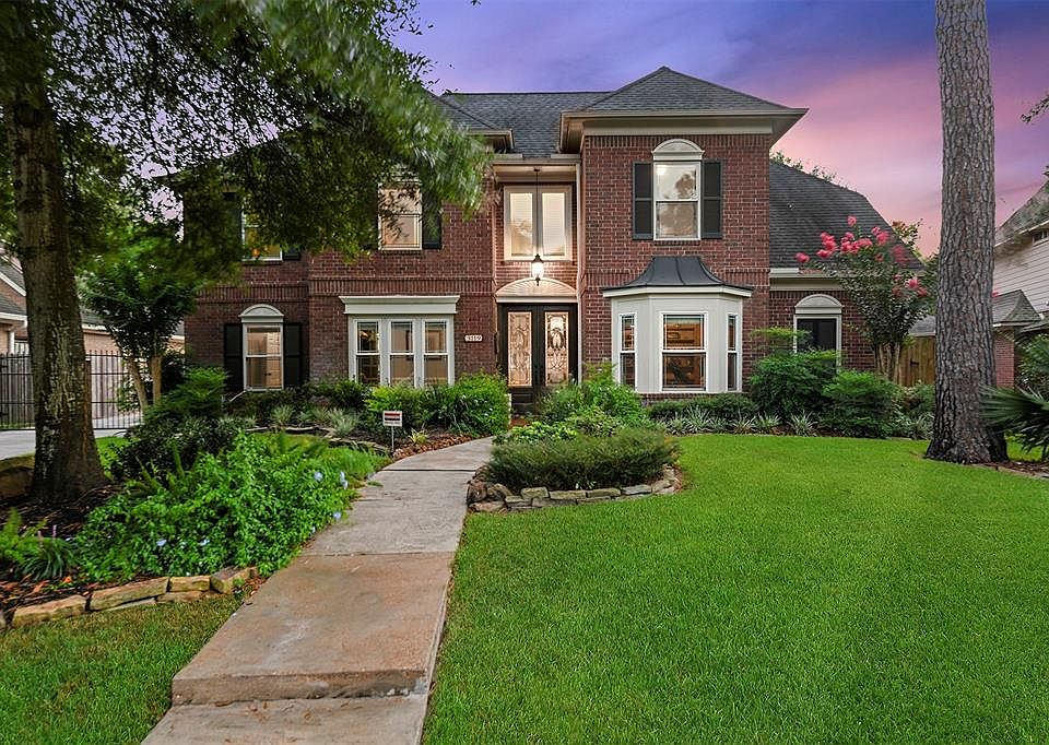 1st image of 3119 Greenwood Glen Dr