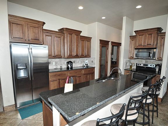 4th image of 1804 NW 193rd Cir