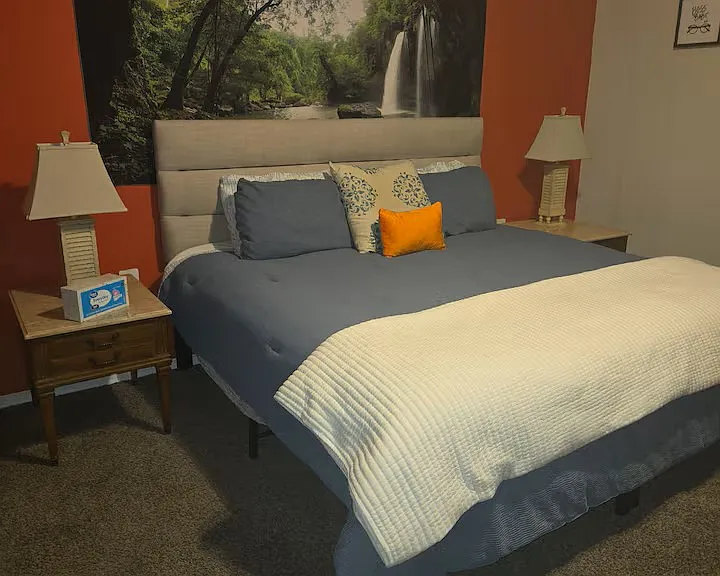 MASTER BED