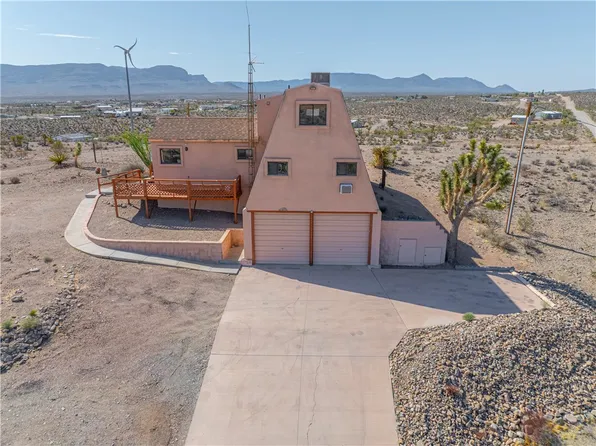 29366 N Mead Dr, Meadview, AZ 86444