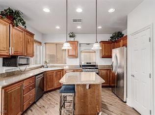 135 Broken Putter Way, Las Vegas, NV 89148