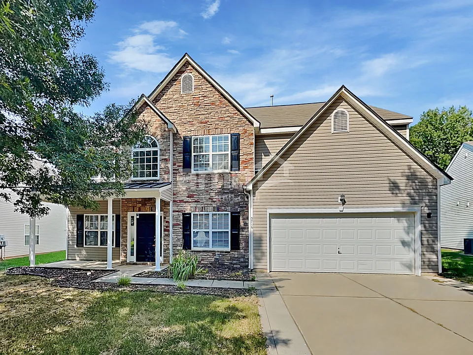 5716 Parkstone Dr