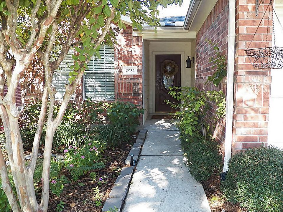 1st image of 11934 Sonora Springs Dr