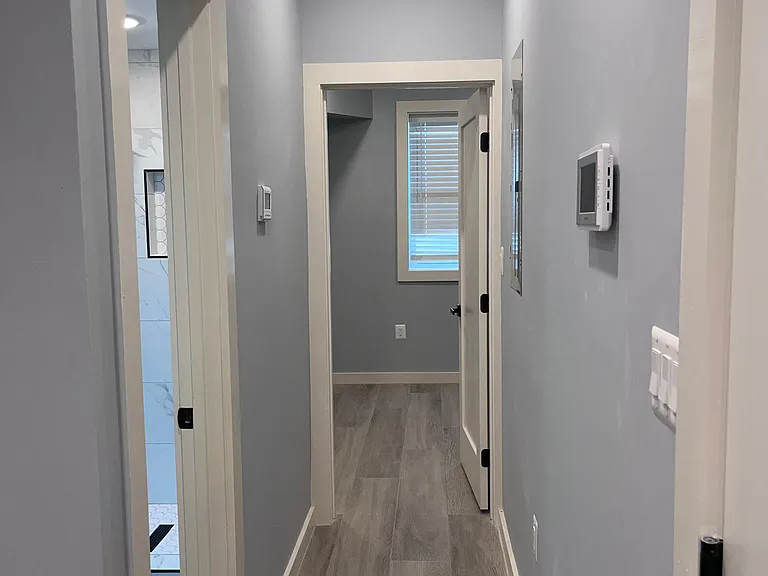 712 Girard St NW #1 — Photo 5
