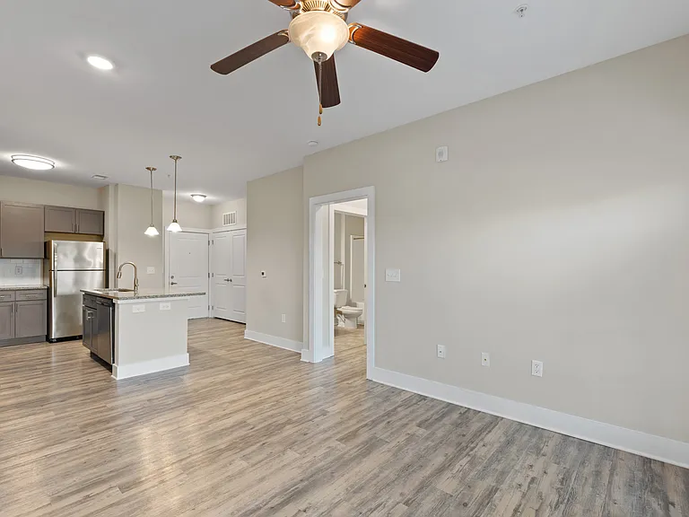 Gateway Apartments — Photo 20