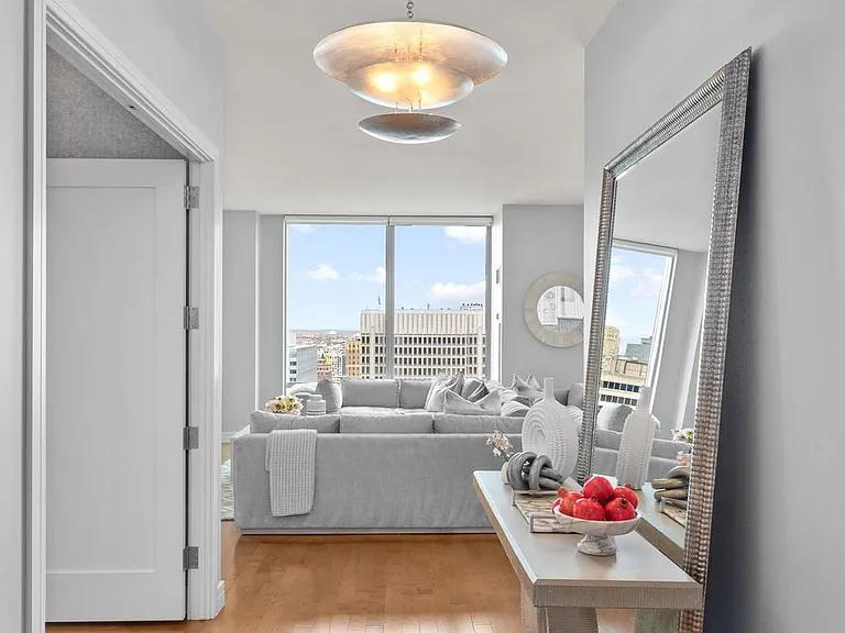 1414 S Penn Sq #25CDE — Photo 4