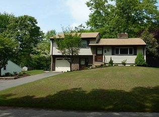 143 Shirley Dr, Cumberland, RI 02864