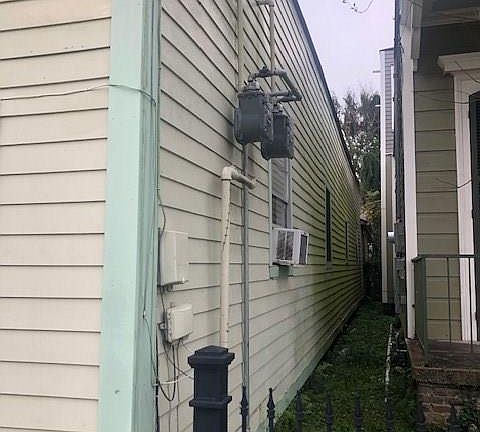 4th image of 4537-39 Constance St